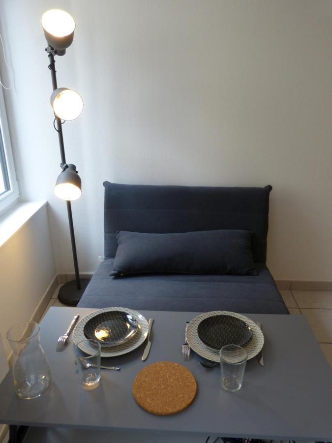 Appartement 1 Cherbourg Centre Avec Netflix Et Wifi Buitenkant foto