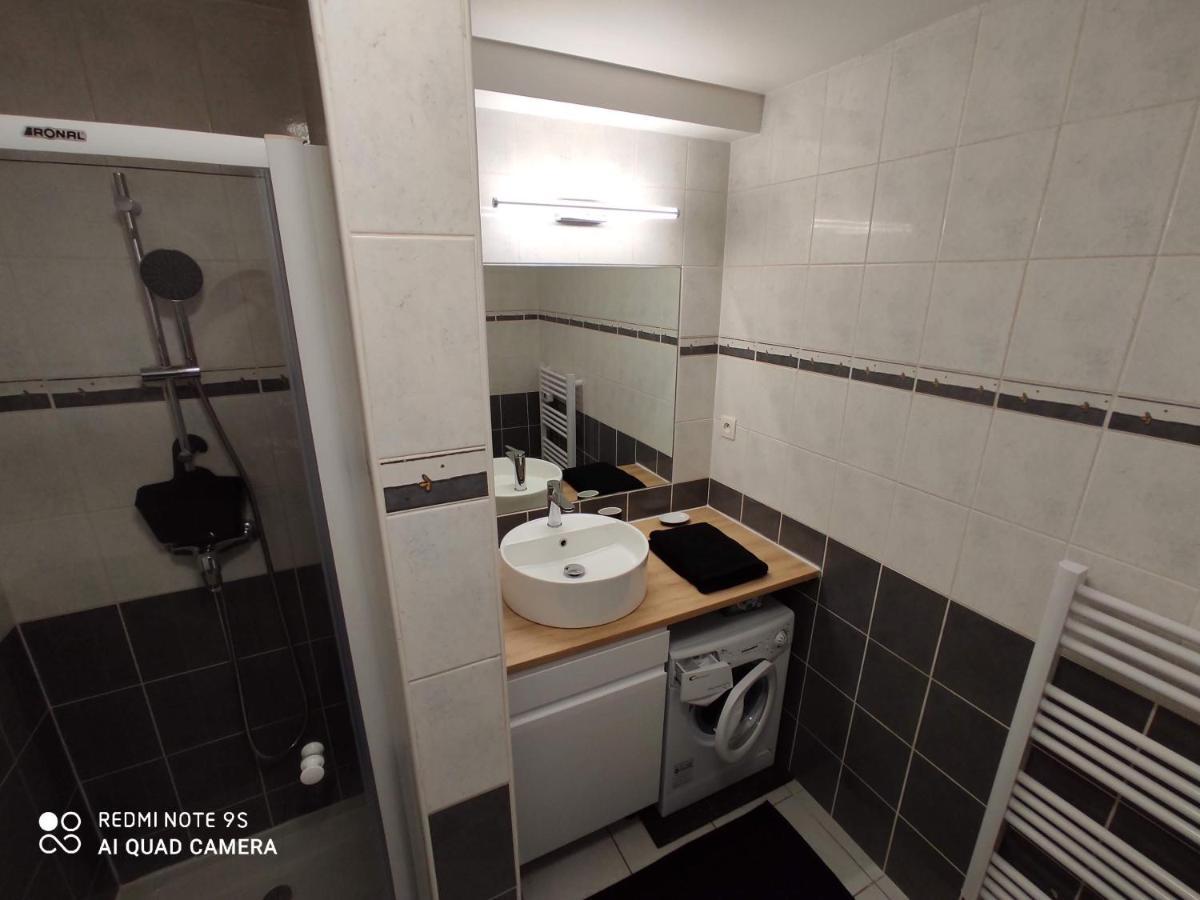 Appartement 1 Cherbourg Centre Avec Netflix Et Wifi Buitenkant foto
